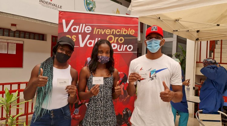 La Gobernación del Valle y la ESE Suroriente, a través de INDERVALLE, vacunaron a atletas y entrenadores del Departamento.